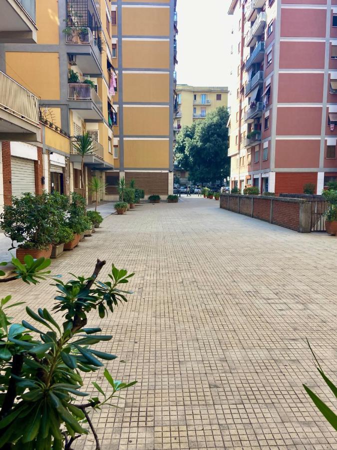 Casa Magrini - Intero Appartamento In Roma Marconi エクステリア 写真