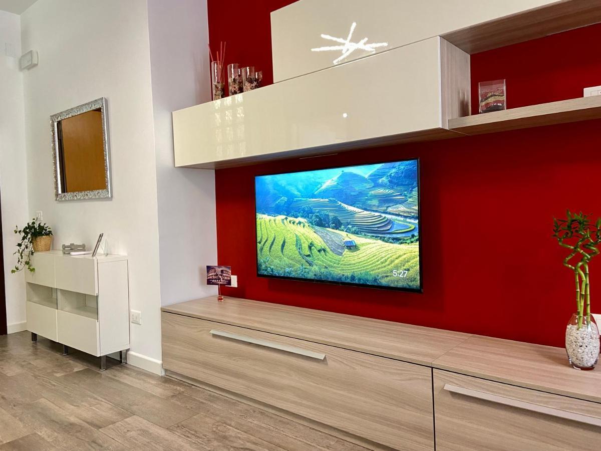 Casa Magrini - Intero Appartamento In Roma Marconi エクステリア 写真